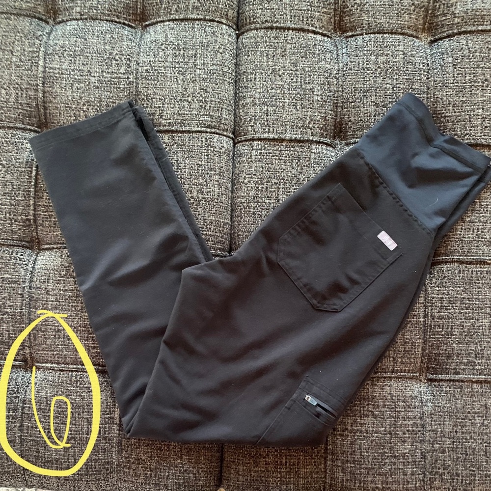 FIGS Scrubs Maternity Pants